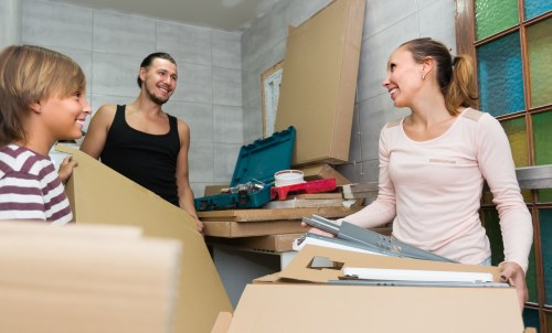 Moving boxes and relocation planning in Bromley